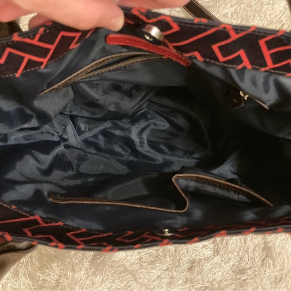 Tommy Hilfiger Geometric Patterned Tote Bag - Red and Navy Monogram - Picture 9 of 12